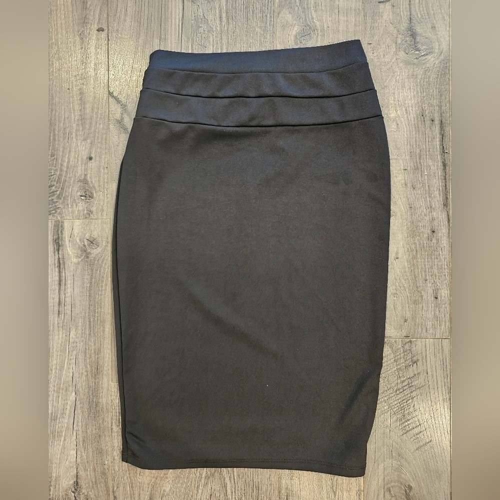 Women's sz S M Elegant Black Pencil Skirt Elastic Waist Career Work Basic Staple